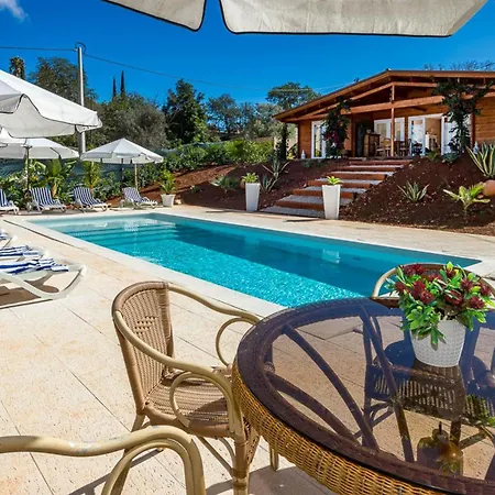 Design In With Private Pool アルブフェイラ